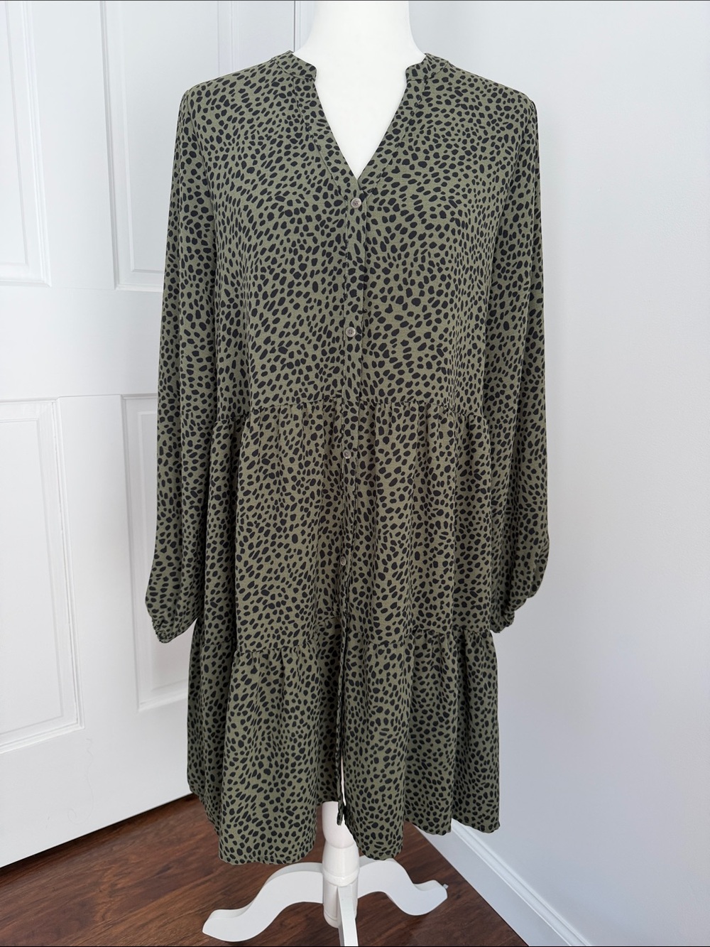 NWOT Nine West Animal Print Dress
